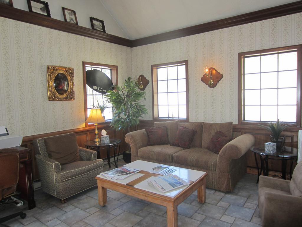 Lake Tahoe Airport Tahoe Chalet Inn, The Theme Inn חדר תמונה