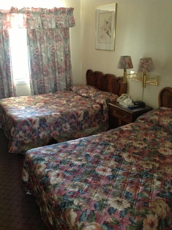 Lake Tahoe Airport Tahoe Chalet Inn, The Theme Inn חדר תמונה