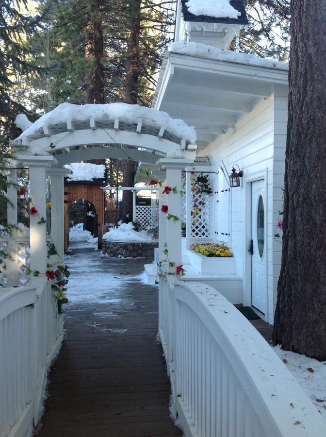Lake Tahoe Airport Tahoe Chalet Inn, The Theme Inn מראה חיצוני תמונה