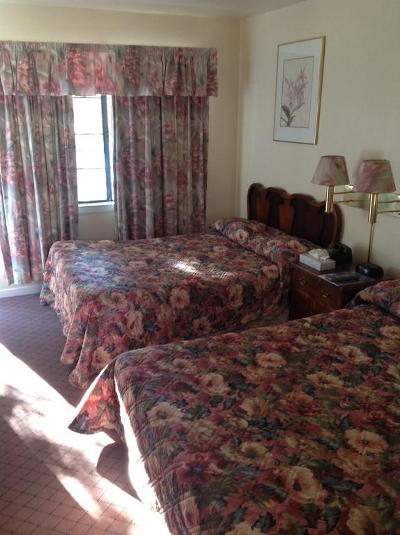 Lake Tahoe Airport Tahoe Chalet Inn, The Theme Inn מראה חיצוני תמונה